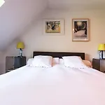 La Du Bois Dormant