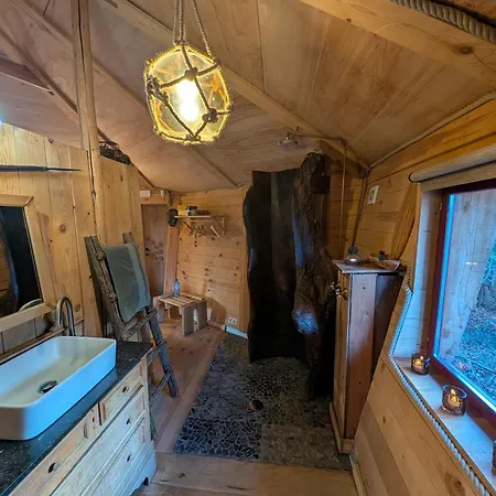 La Du Bois Dormant Spa